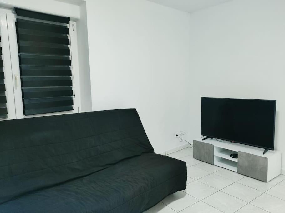 # Appartement Charmant 75 M2 Parking Gratuit Оберне Екстер'єр фото